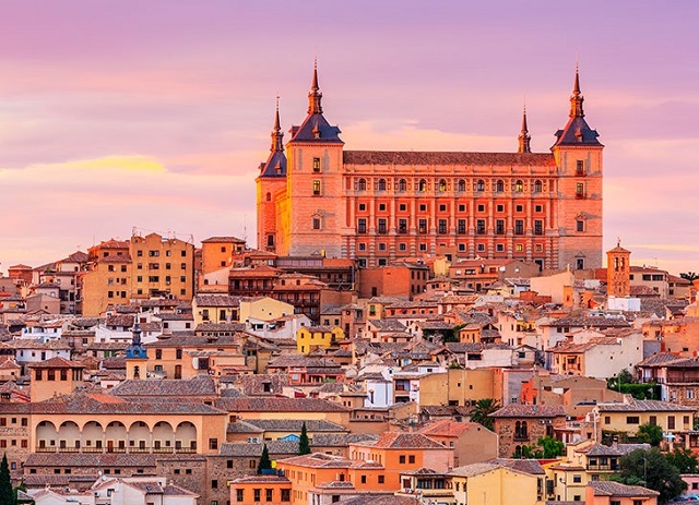 Turismo en Toledo, ¡Madrid elabora un plan de ida y vuelta con esta ciudad!