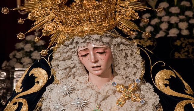La Virgen Valiente de la Semana Santa de Sevilla