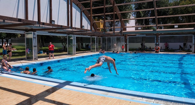 Rochelambert tiene una de las piscinas públicas de Sevilla más concurridas