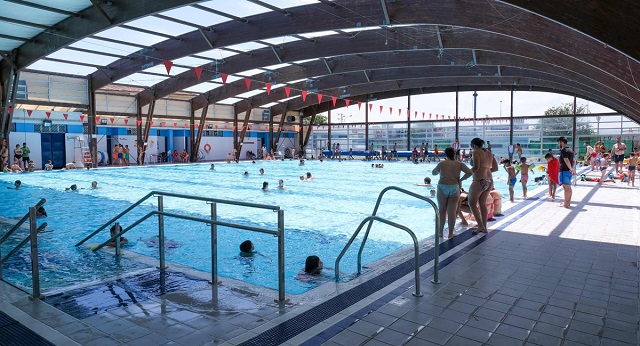 Torreblanca cuenta con una de las piscinas públicas en Sevilla más apetecibles